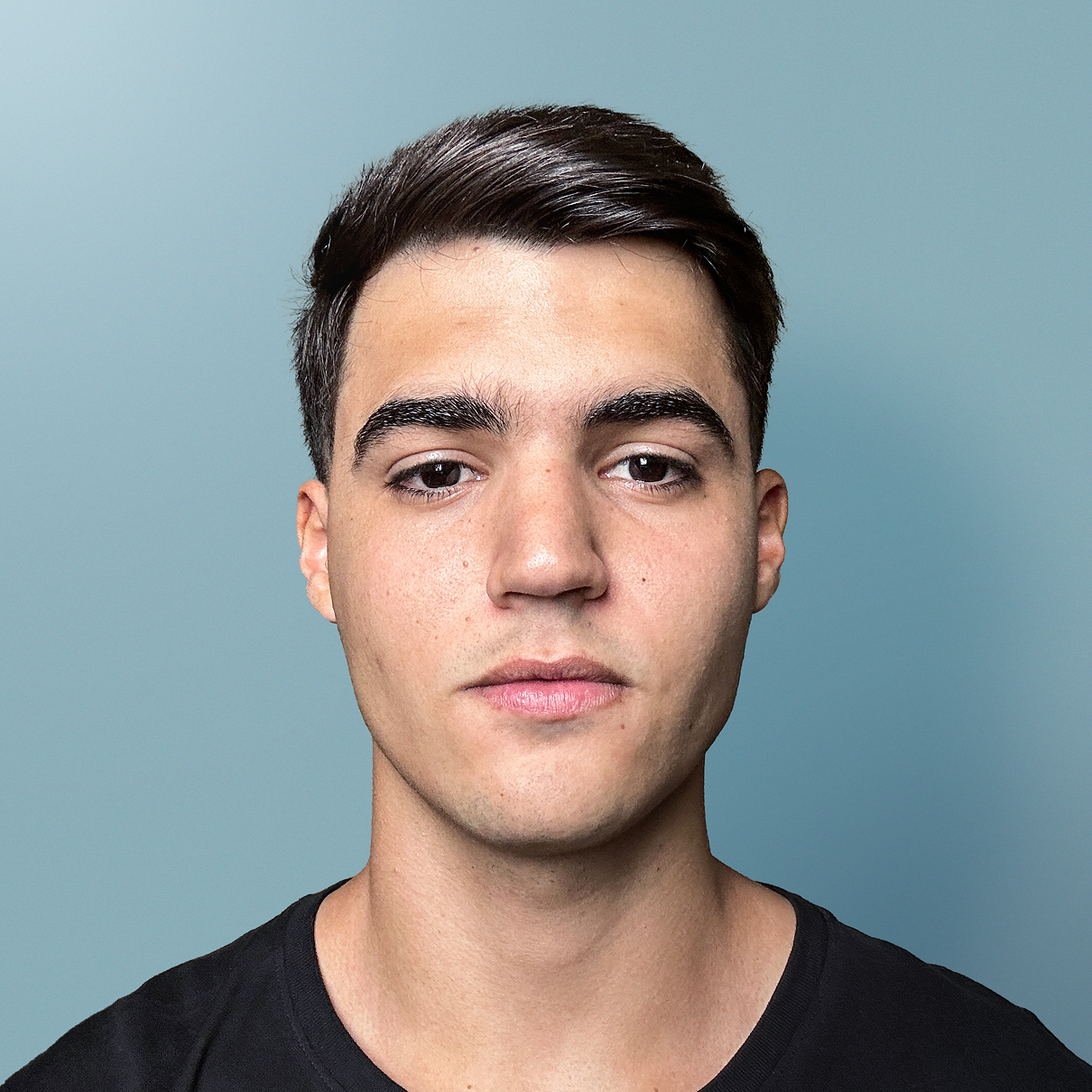 Felipe Majestoso, designer especializado em branding
